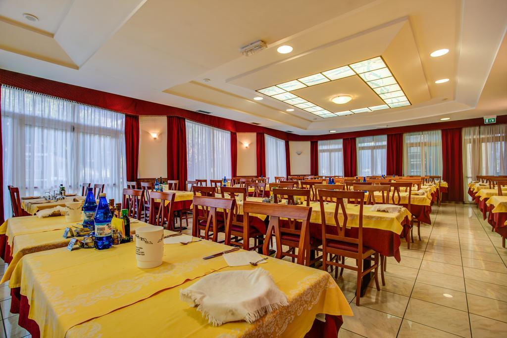 Hotel San Giorgio Milano Marittima Dış mekan fotoğraf